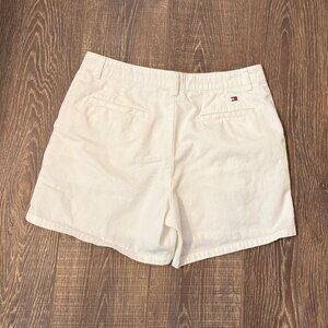 Tommy Hilfiger Shorts – Size 10